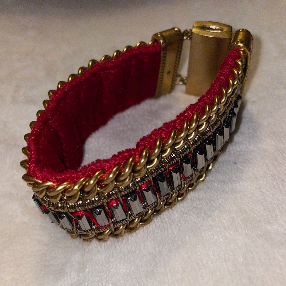 Cuff bracelet